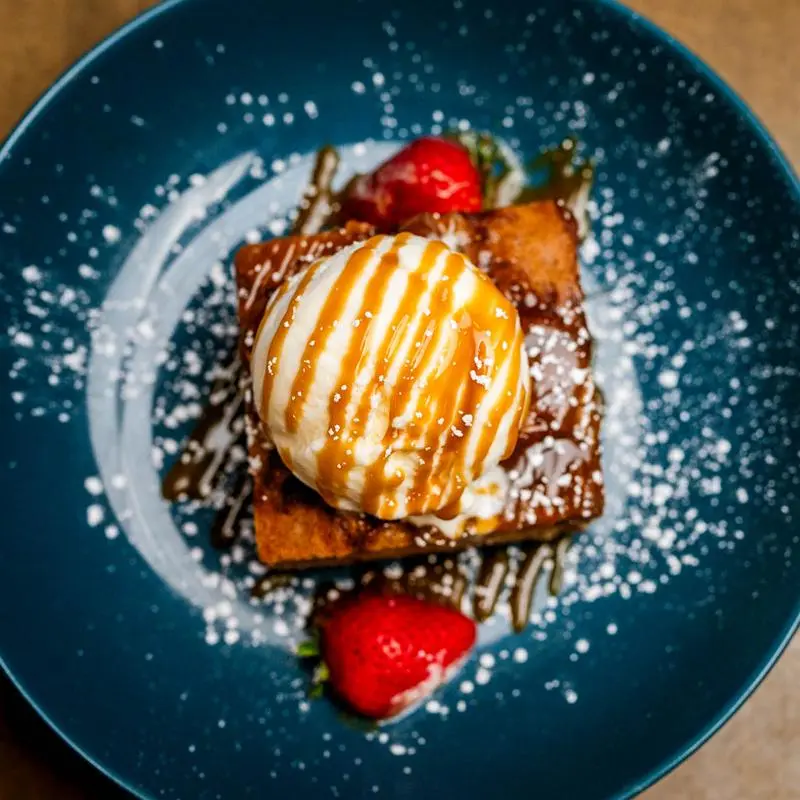 Belgravia Hub neighborhood bistro in Edmonton McKernan-Belgravia